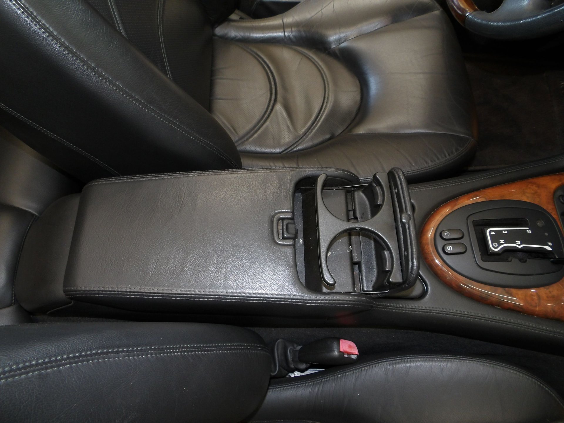 Used 2001 Jaguar XK8 Convertible RWD image 57