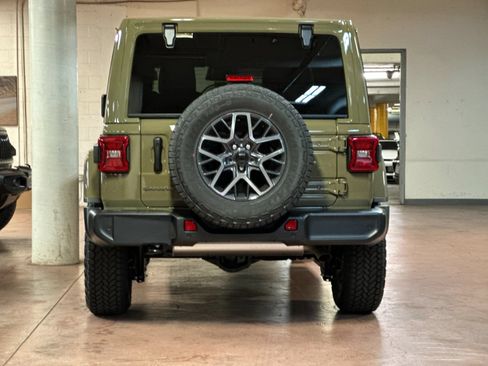 New 2026 Jeep Wrangler Unlimited Sahara AWD/4WD image 4