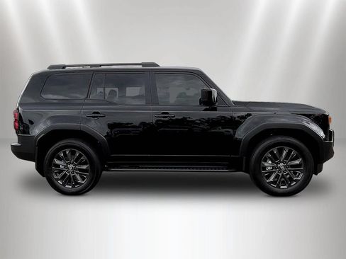 Used 2026 Toyota Land Cruiser w/ Premium Package AWD/4WD image 4