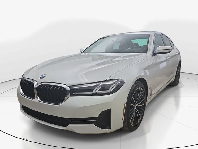 Used 2023 BMW 530i xDrive w/ Premium Package AWD/4WD image 8