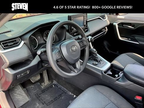Used 2020 Toyota RAV4 XLE w/ Carpet Mat Package AWD/4WD image 21