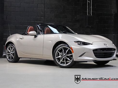 Used 2022 MAZDA MX-5 Miata Grand Touring w/ Weather Package RWD image 1