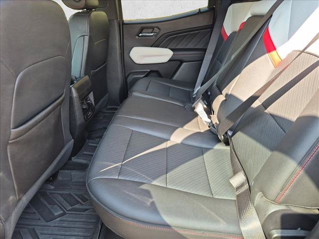 Used 2023 GMC Canyon AT4X w/ Edition 1 AWD/4WD image 18