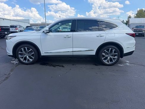 Used 2024 Acura MDX w/ Technology Package AWD/4WD image 10