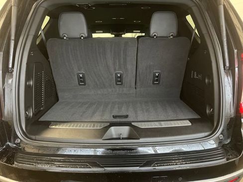 Used 2024 GMC Yukon Denali image 13