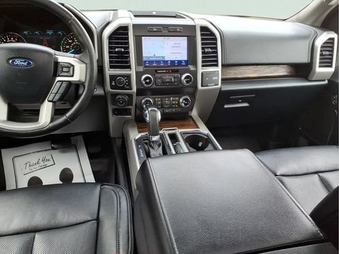 Used 2019 Ford F150 Lariat w/ Equipment Group 502A Luxury AWD/4WD image 10
