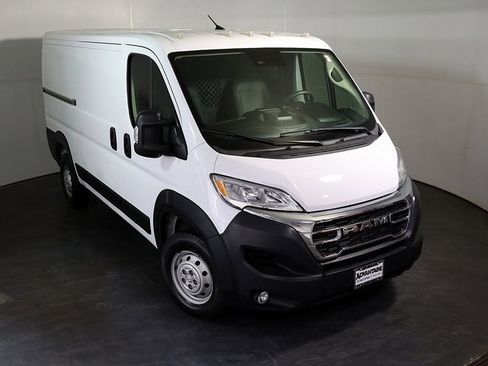 Used 2023 RAM ProMaster 2500 image 7