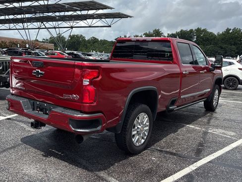 Used 2024 Chevrolet Silverado 3500 High Country w/ Technology Package AWD/4WD image 12