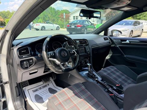 Used 2015 Volkswagen GTI S w/ Lighting Package (SEL) FWD image 18