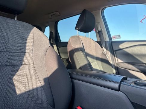 Certified 2025 Nissan Rogue SV AWD/4WD image 26