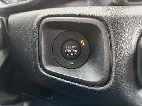 Used 2025 Jeep Wrangler Unlimited Sport AWD/4WD image 21