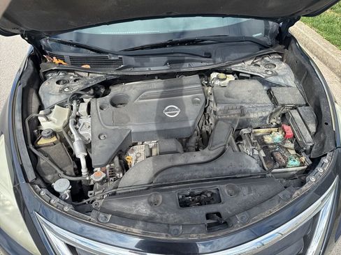 Used 2014 Nissan Altima 2.5 SV image 11