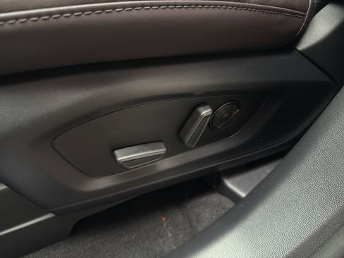 New 2026 Ford Explorer Platinum w/ LUX Leather Package image 18