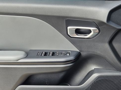 New 2026 Kia K4 FWD image 18