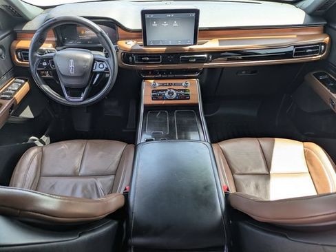 Used 2020 Lincoln Aviator Reserve w/ Equipment Group 201A AWD/4WD image 19