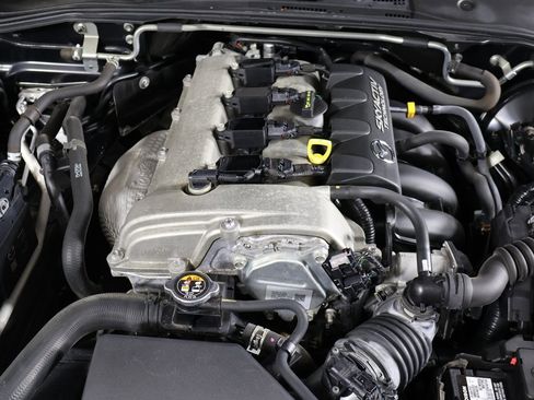 Used 2016 MAZDA MX-5 Miata Grand Touring image 24