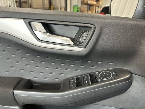 Used 2020 Ford Escape SE AWD/4WD image 19