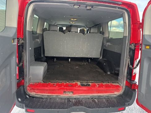 Used 2018 Ford Transit 150 XL image 25