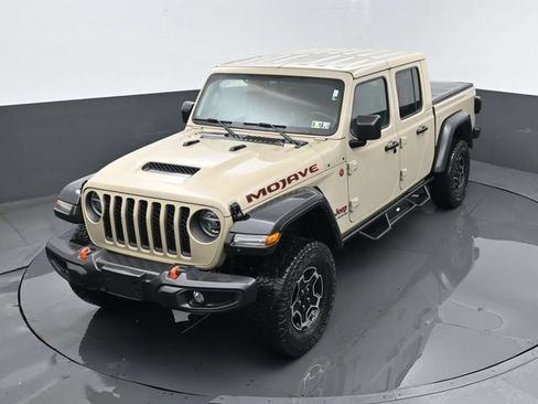 Used 2022 Jeep Gladiator Mojave w/ LED Lighting Group AWD/4WD image 19