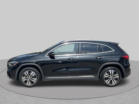 Used 2025 Mercedes-Benz GLA 250 image 2