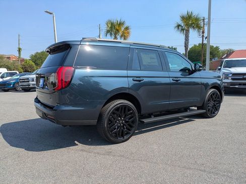 New 2026 Ford Expedition Platinum AWD/4WD image 4