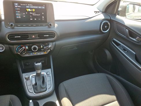 Used 2023 Hyundai Kona SEL AWD/4WD image 16