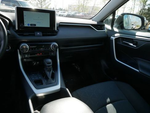 Certified 2025 Toyota RAV4 XLE AWD/4WD image 14