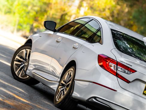 Used 2019 Honda Accord EX-L image 25