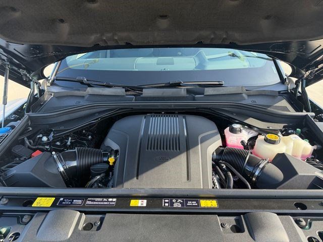 New 2026 Land Rover Range Rover Sport Autobiography AWD/4WD image 19
