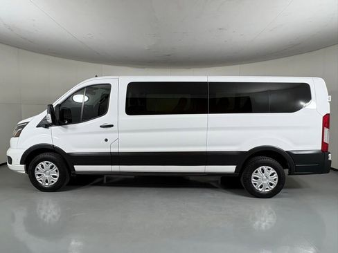 Used 2023 Ford Transit 350 XLT RWD image 5