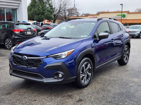 Used 2024 Subaru Crosstrek 2.0i Premium image 2