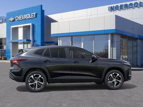 New 2026 Chevrolet Trax RS image 5