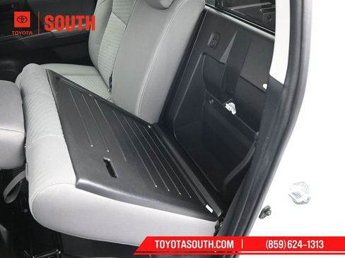 Used 2022 Toyota Tacoma SR image 26