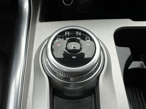 Used 2023 Ford Explorer XLT w/ Equipment Group 202A image 29