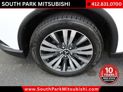 Used 2020 Mitsubishi Outlander SE AWD/4WD image 33