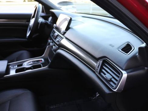 Used 2021 Honda Accord Sport image 10
