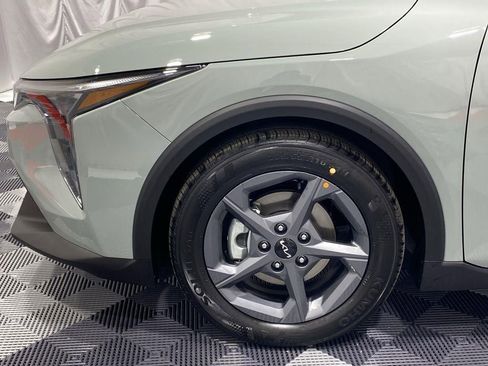 New 2026 Kia K4 LXS image 18