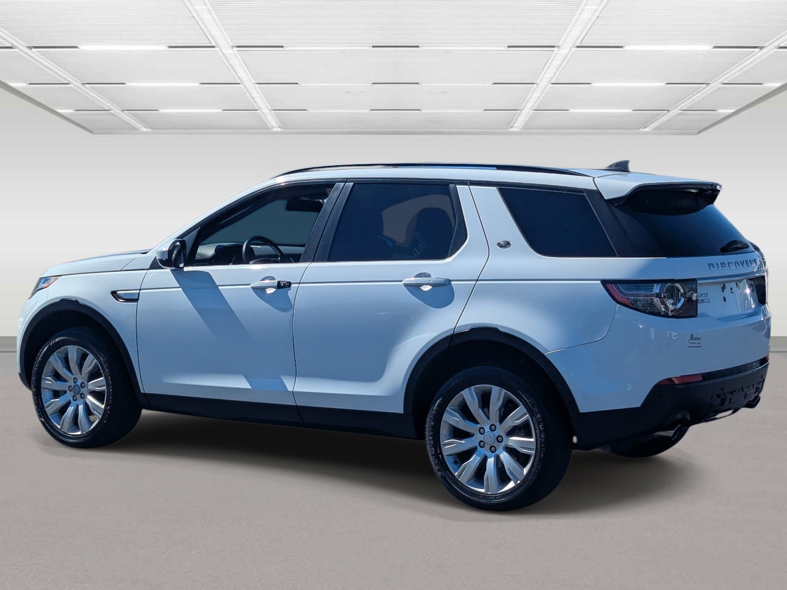 Used 2015 Land Rover Discovery Sport HSE Luxury AWD/4WD image 3