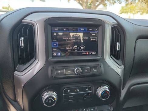 Certified 2023 GMC Sierra 2500 Pro w/ Convenience Package image 23