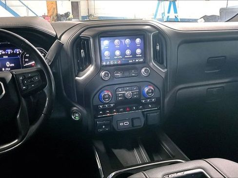 Used 2019 GMC Sierra 1500 AT4 w/ AT4 Premium Package AWD/4WD image 6