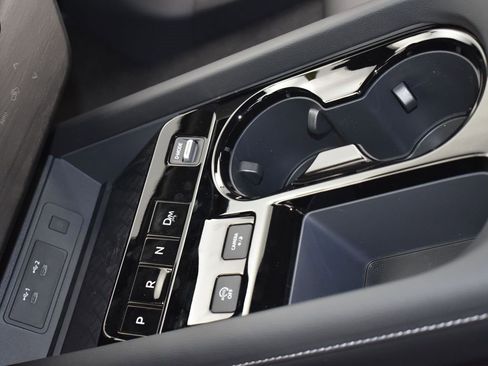 New 2025 Nissan Murano SV image 18