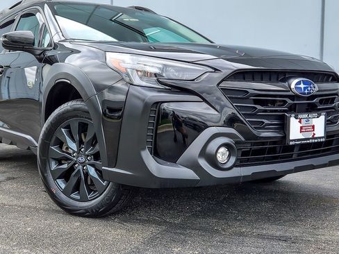 Certified 2024 Subaru Outback Onyx Edition AWD/4WD image 2