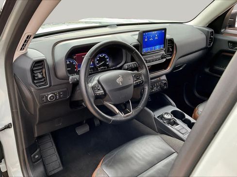 Used 2022 Ford Bronco Sport Outer Banks AWD/4WD image 16