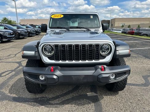 Used 2024 Jeep Wrangler Unlimited Rubicon AWD/4WD image 15