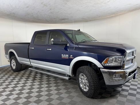 Used 2018 RAM 3500 Laramie AWD/4WD image 6