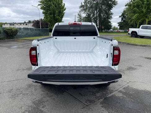 New 2025 GMC Canyon AT4 w/ Nightfall Edition image 58