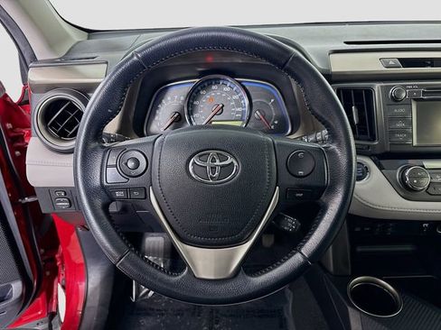Used 2013 Toyota RAV4 Limited image 11