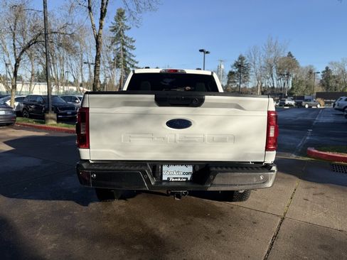 Used 2023 Ford F150 XLT w/ Trailer Tow Package image 13