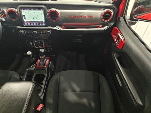 Used 2021 Jeep Wrangler Unlimited Sahara w/ Uconnect 4C Nav & Sound Group image 24