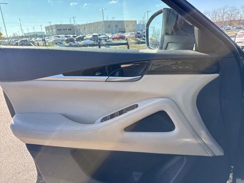 Used 2024 INFINITI QX60 Pure image 18